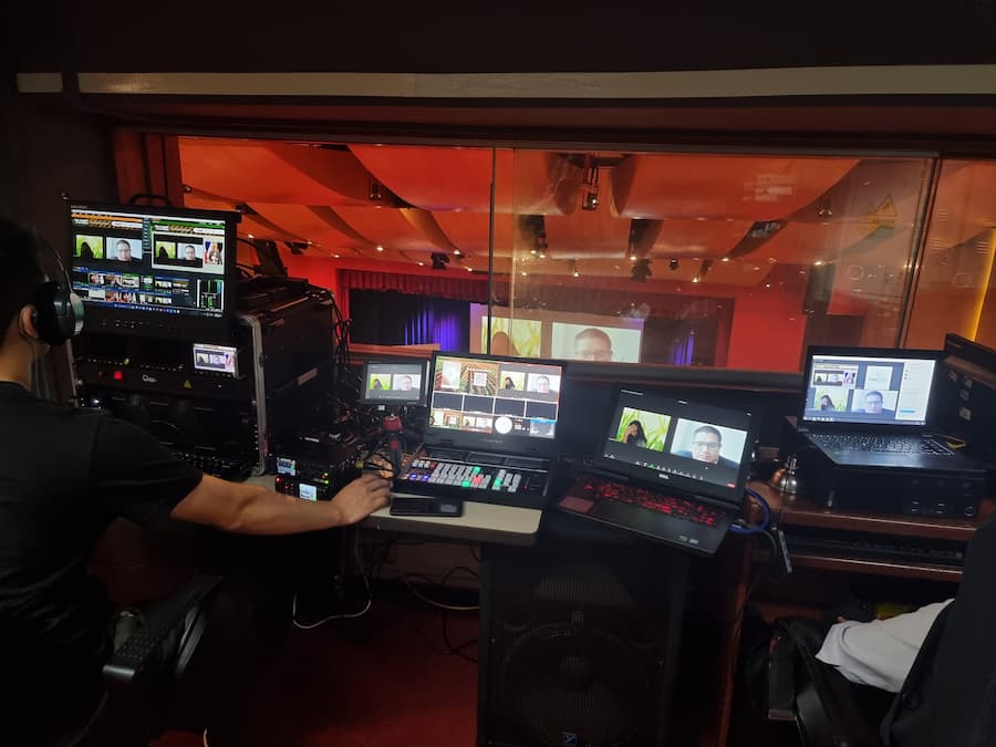 Transmisiones en Vivo y Video Punto a Punto: Prism Transmisiones en Vivo y Video Punto a Punto: Prism